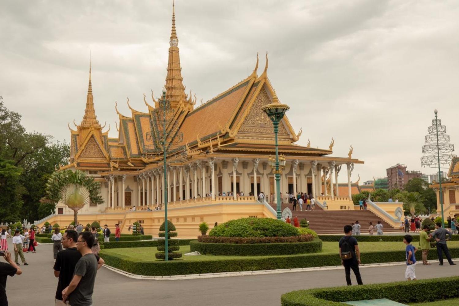 Phuminh Hotel Riverside Phnom Penh Eksteriør bilde
