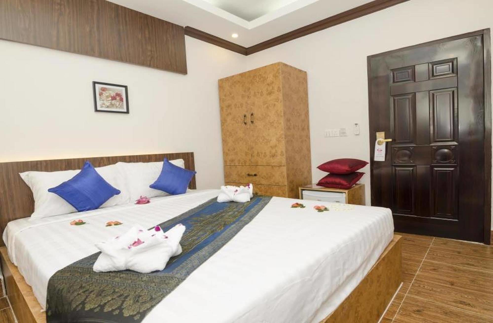 Phuminh Hotel Riverside Phnom Penh Eksteriør bilde